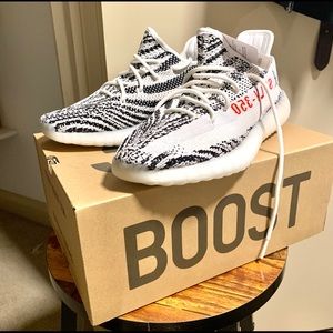 Yeezy Boost 350 V2 Size 10.5